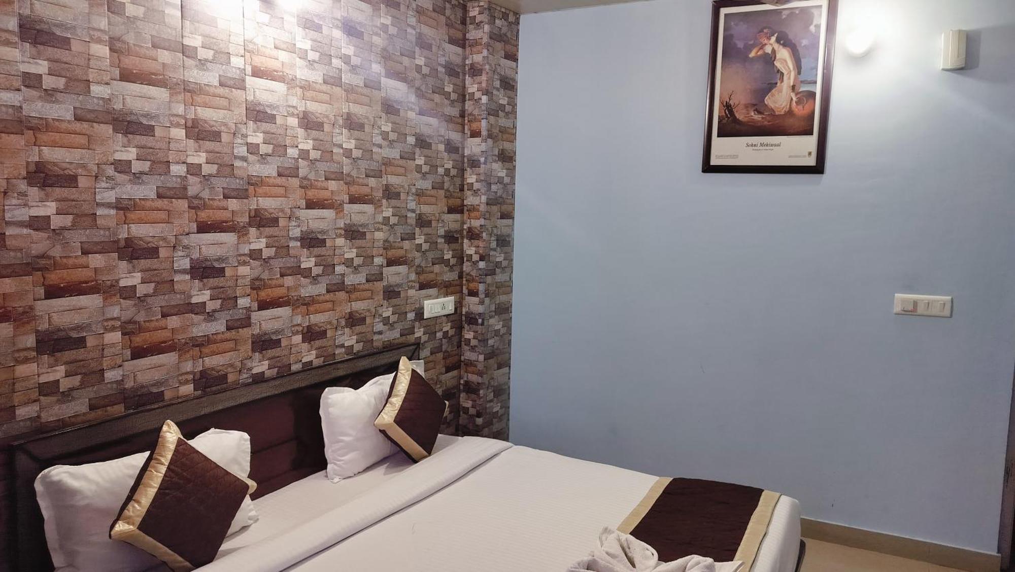 Hotel Binwa View Baijnath Екстер'єр фото