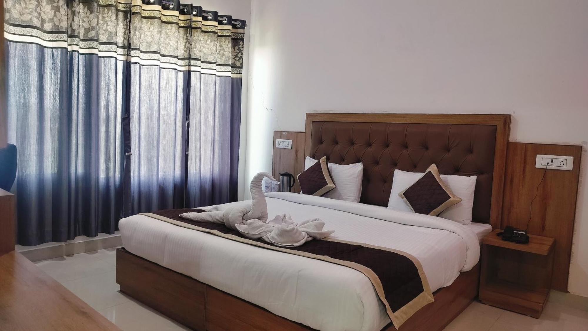 Hotel Binwa View Baijnath Екстер'єр фото